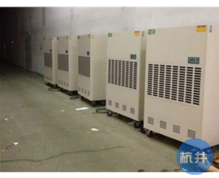 地下车库 (7).jpg