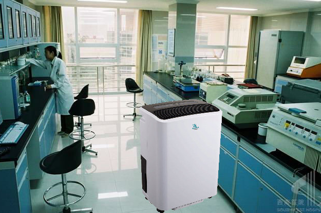 实验室除湿机案例图