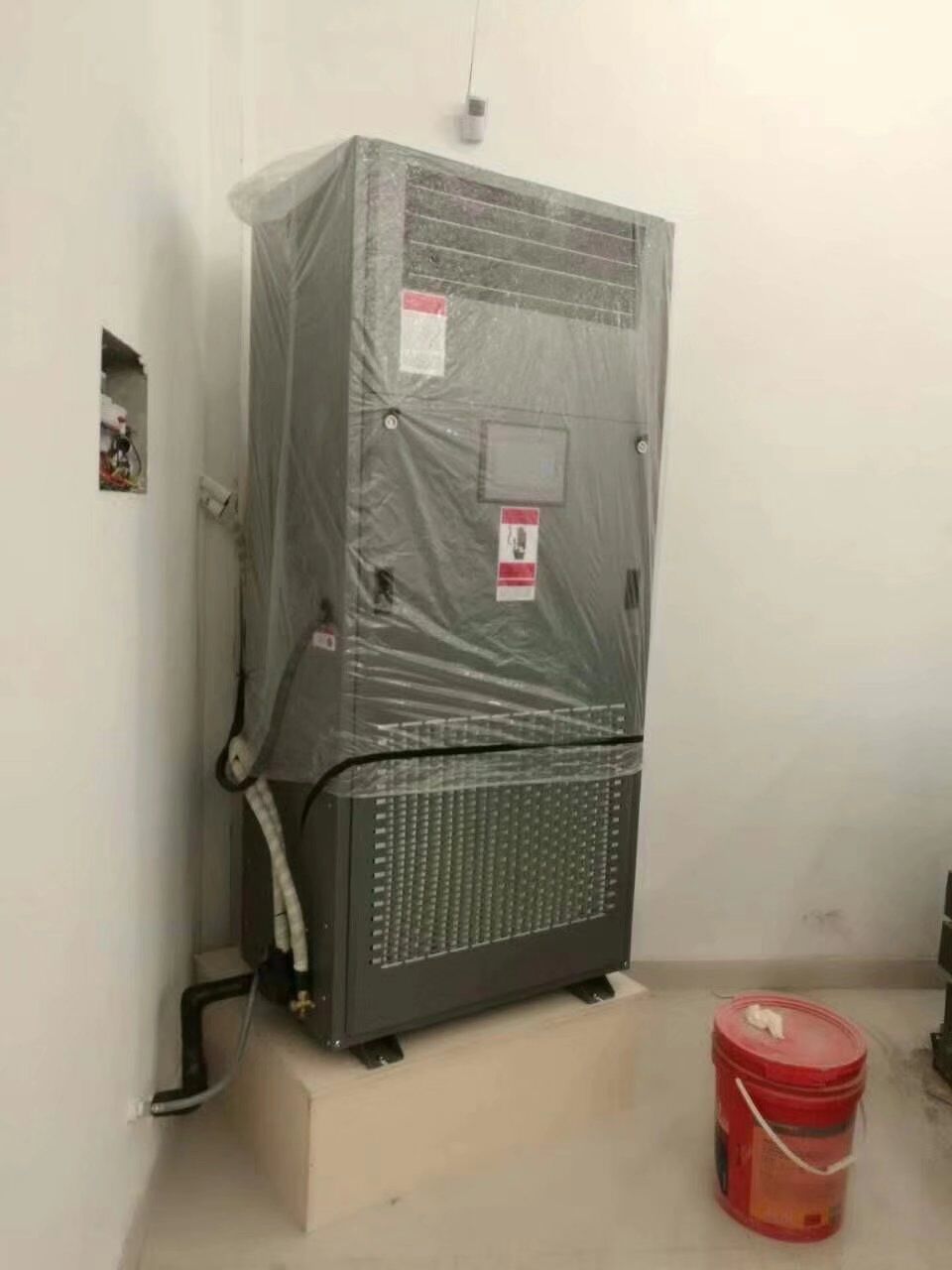 恒温恒湿机内机